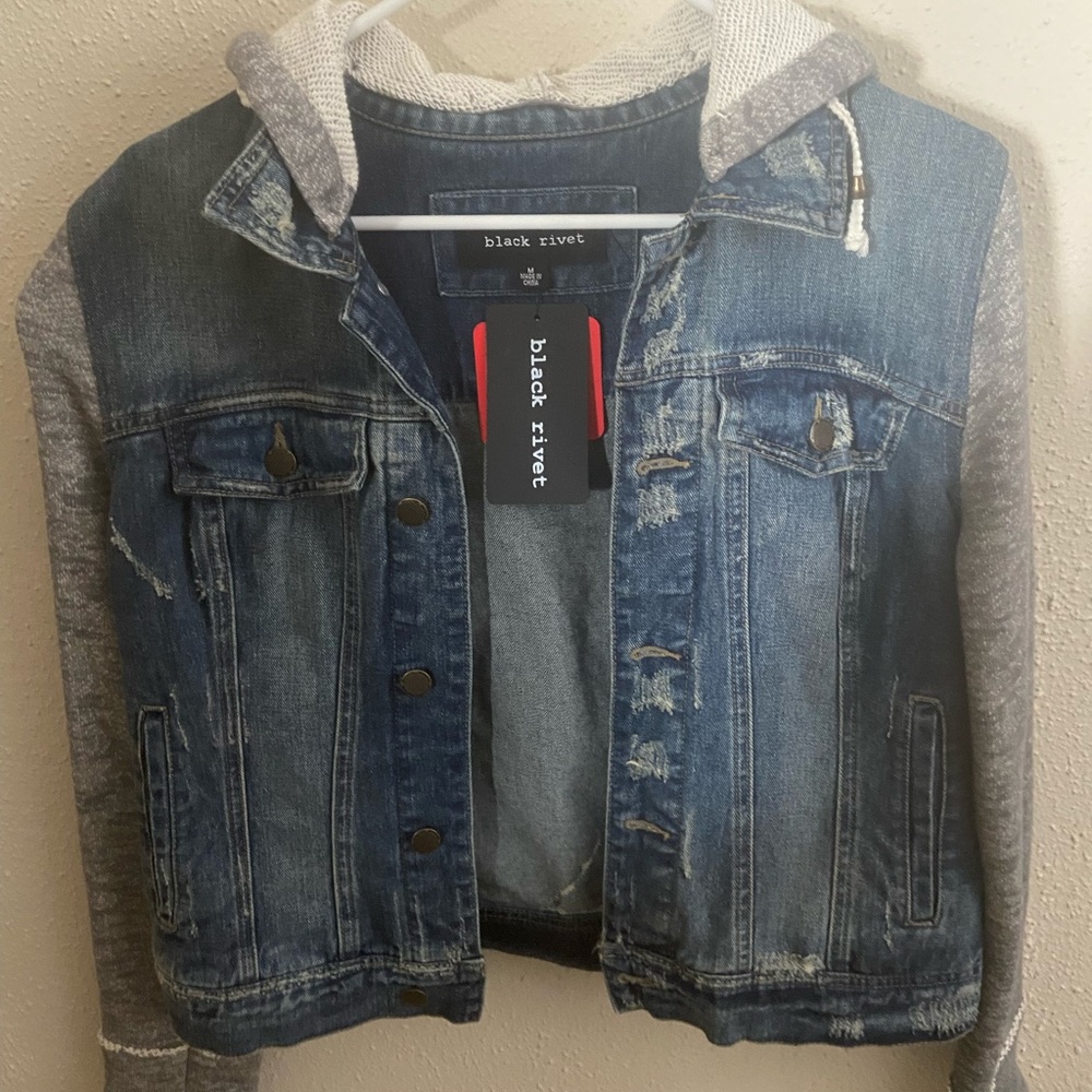 Jean jacket with hood